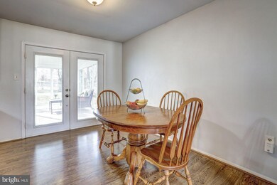 7263 Pommel Dr, Sykesville, MD 21784 - photo 6