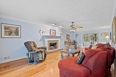 1165 Johnson Cir, Lawrenceville, GA 30046 - photo 7