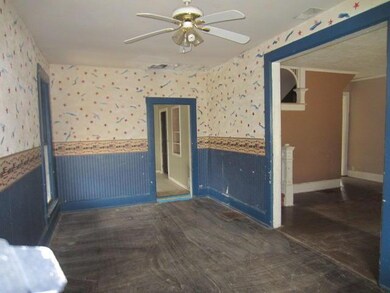 221 W 8th St, Marysville, OH 43040 - photo 6