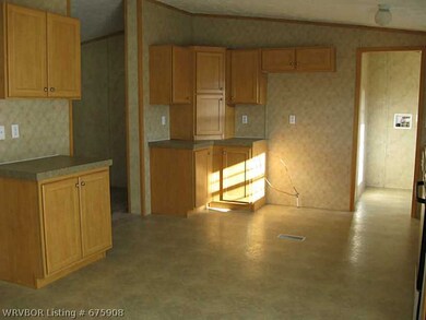 Kitchen. LOTS OF CABINETS