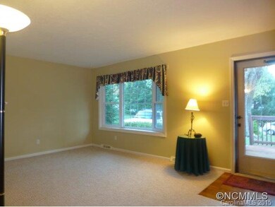 Nice bay window