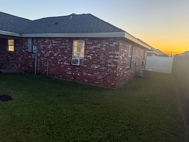 353 Monarch Dr, Houma, LA 70364 - photo 7