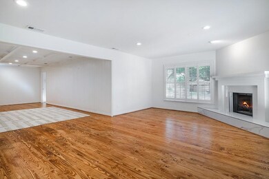 6828 Ravendale Ln, Dallas, TX 75214 - photo 3