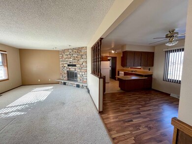 314 W Main St, Brooklyn, WI 53521 - photo 7