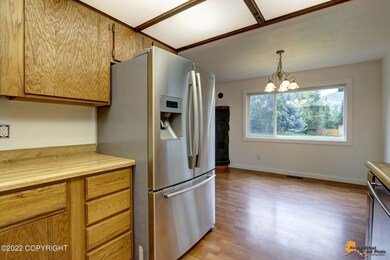 Kitchen to dining area
