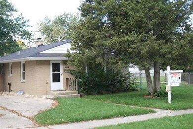 2016 Hermon Ave, Zion, IL 60099 - photo 2