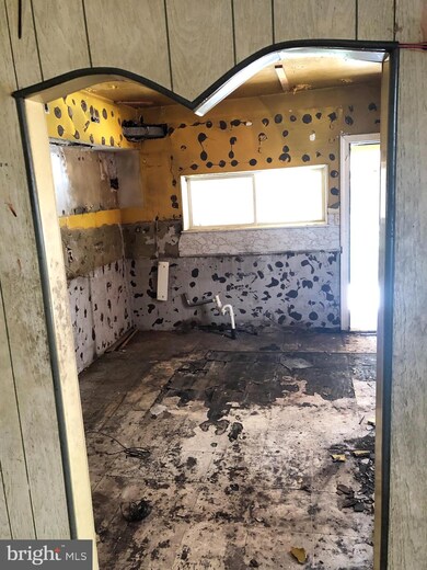 1346 N 29th St, Philadelphia, PA 19121 - photo 5