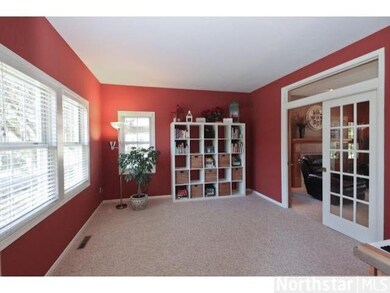 9144 Brentwood Trail, Woodbury, MN 55125 - photo 3