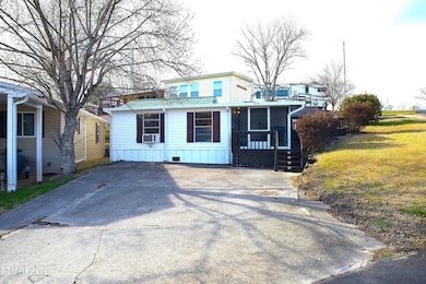 579 FLAMINGO CIRCLE