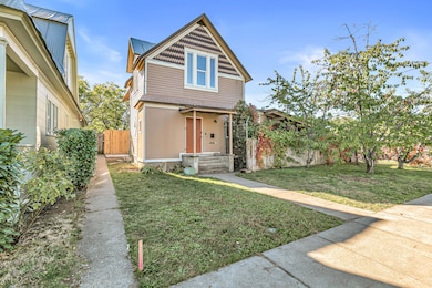 441 N Grape St, Medford, OR 97501 - photo 2