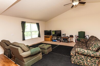 1037 Rowland Ave, Columbus, OH 43228 - photo 5