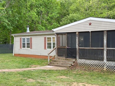 1071 Patton Farm Rd, Stuarts Draft, VA 24477 - photo 2