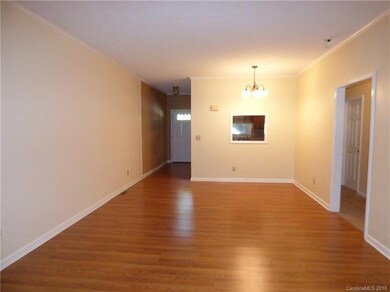 217 Ramsey Ct unit 217, Statesville, NC 28677 - photo 5
