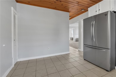 244 Paradis Ave unit 1, Woonsocket, RI 02895 - photo 2