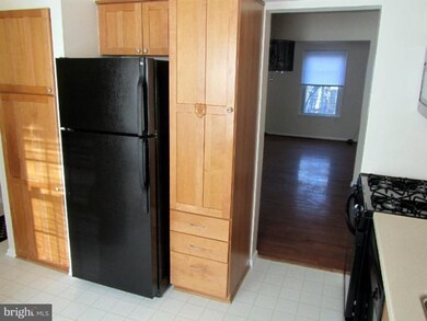 1949 Mayflower Dr, Woodbridge, VA 22192 - photo 5