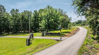 424 Center Ridge Rd, Drasco, AR 72530 - photo 5