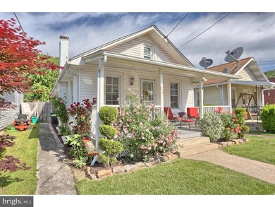 39 Aldine Ave, Reading, PA 19606 - photo 2