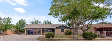 10209 Castletown Dr, El Paso, TX 79925 - photo 2