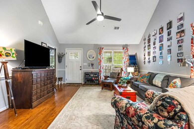 409 Goldbug Dr, Boiling Springs, SC 29316 - photo 7