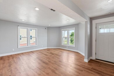 17 Elm St, South Portland, ME 04106 - photo 5