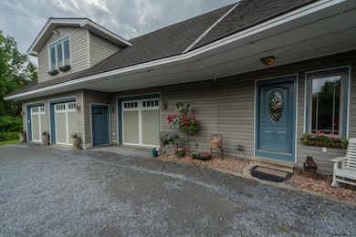 1128 Middleline Rd, Ballston Spa, NY 12020 - photo 3