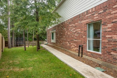 66 W French Oaks Cir, Spring, TX 77382 - photo 5