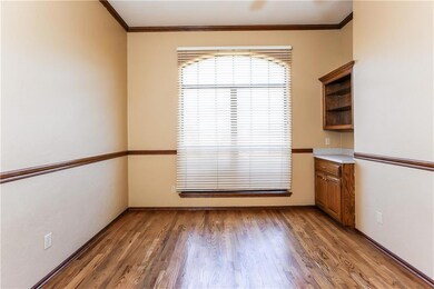 2624 E Hills Dr, Moore, OK 73160 - photo 7