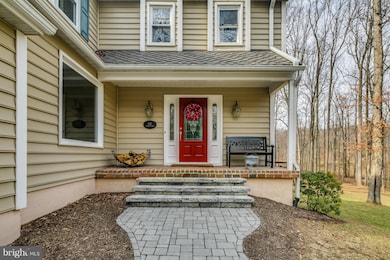 547 Buckhorn Rd, Sykesville, MD 21784 - photo 2