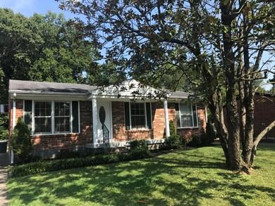 9301 Lantana Dr, Louisville, KY 40229 - photo 2