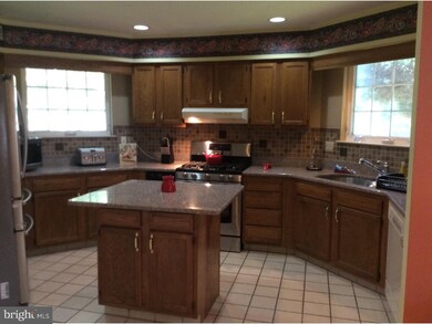 4 Fox Run Dr, Mount Laurel, NJ 08054 - photo 6