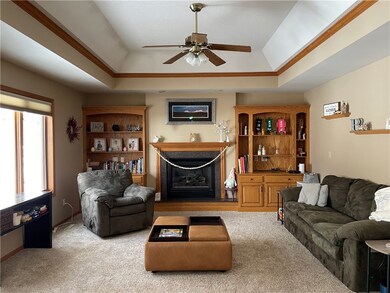 3304 David Dr, Eau Claire, WI 54701 - photo 2