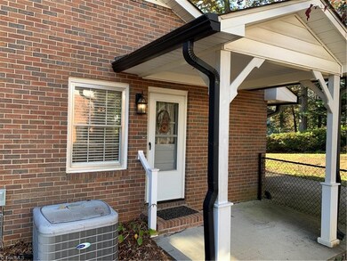 Kitchen Entrance