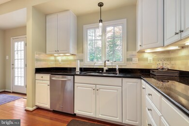 10602 Wood Pointe Ct, Glenn Dale, MD 20769 - photo 6