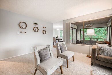 5915 Highway Place unit 303, Everett, WA 98203 - photo 6