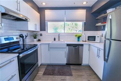 6556 Halsey St, Shawnee, KS 66216 - photo 7