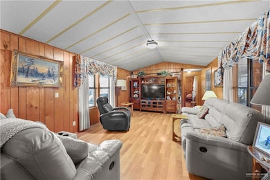 416 Sagittarius St, Mission, TX 78572 - photo 6