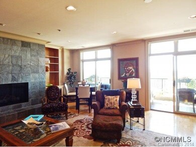Abundant Natural Light