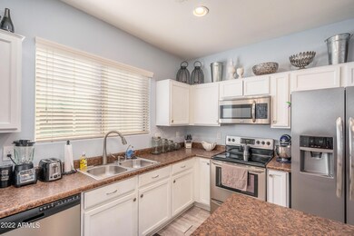 2053 N 77th Gln (14)