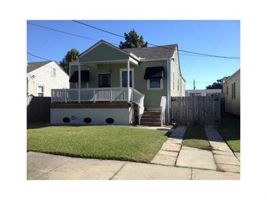 Facade/Exterior Front.