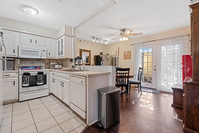 5729 38th St, Lubbock, TX 79407 - photo 3