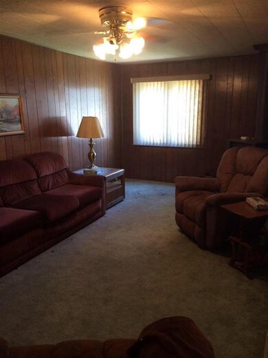 413 Chase Ave, Wakeeney, KS 67672 - photo 6