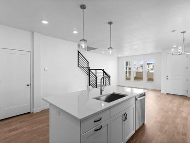 The Bridgecrest - Kitchen