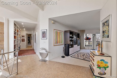 596 Rudgate Rd, Bloomfield Hills, MI 48304 - photo 3