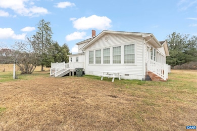 2037 N Boston Rd, Troy, VA 22974 - photo 4