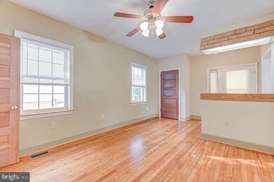 716 Round Hill Rd, Winchester, VA 22602 - photo 7