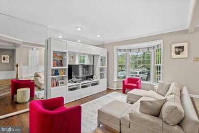 10825 Brewer House Rd, Rockville, MD 20852 - photo 6