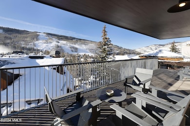 altus_301_exterior_deck_b