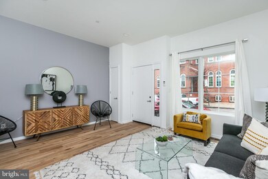 301 E Lanvale St, Baltimore, MD 21202 - photo 3