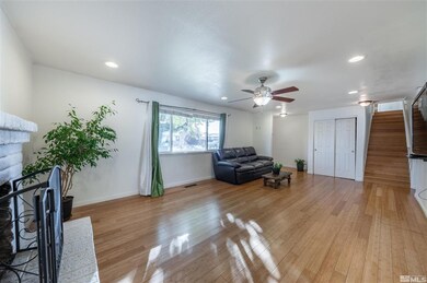 2201 Denevi Dr, Sparks, NV 89434 - photo 2