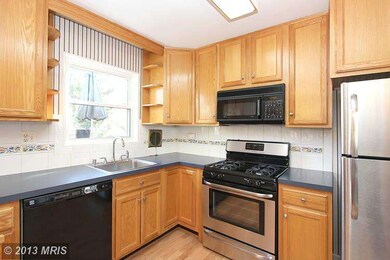 12813 Weiss St, Rockville, MD 20853 - photo 6